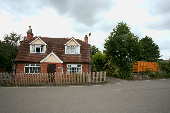 3 Bedroom Detached House To Rent In Kings Chase, Witham, CM8