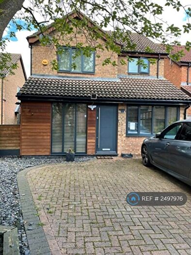 3 Bedroom Detached House To Rent In Harebell Close, Cambridge, CB1