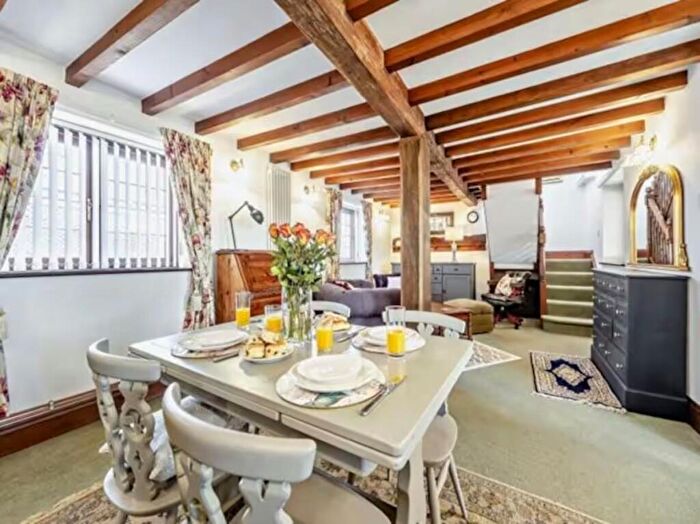 2 Bedroom Cottage To Rent In The Haven, Cuddesdon, OX44