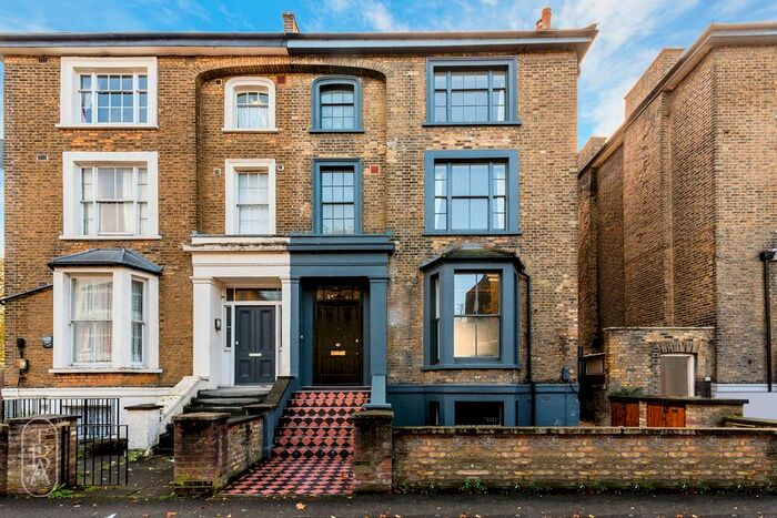 4 Bedroom Terraced House To Rent In Richmond Road, London, E8