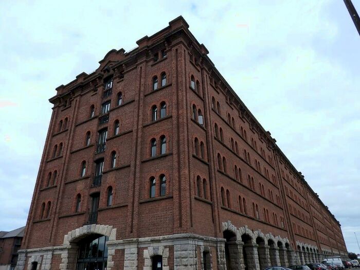 2 Bedroom Flat To Rent In Waterloo Road, Liverpool, L3