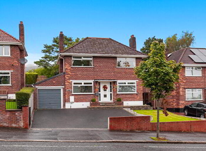 3 Bedroom Detached House For Sale In Ballysillan Road, Belfast, BT14