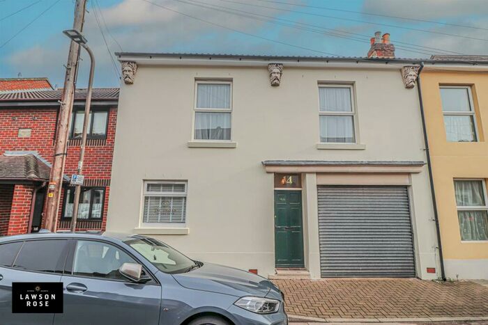 1 Bedroom Flat To Rent In Boulton Road, Southsea, PO5