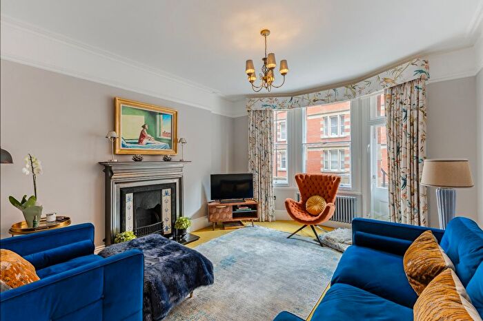 4 Bedroom Flat For Sale In Glentworth Street, London, NW1