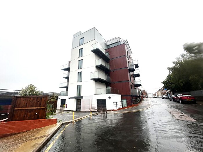 1 Bedroom Flat To Rent In Collingdon Street, Luton, LU1