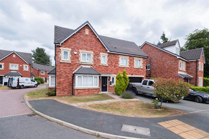4 Bedroom Detached House For Sale In Shakerley Close, Oakmere, CW8