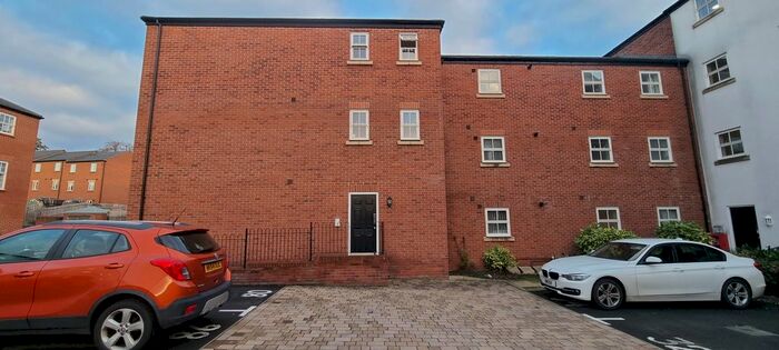 2 Bedroom Flat To Rent In Horseshoe Crescent, Great Barr, Birmingham B43