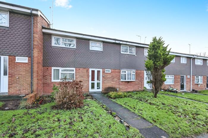 3 Bedroom Property To Rent In Heron Road, Oldbury, B68