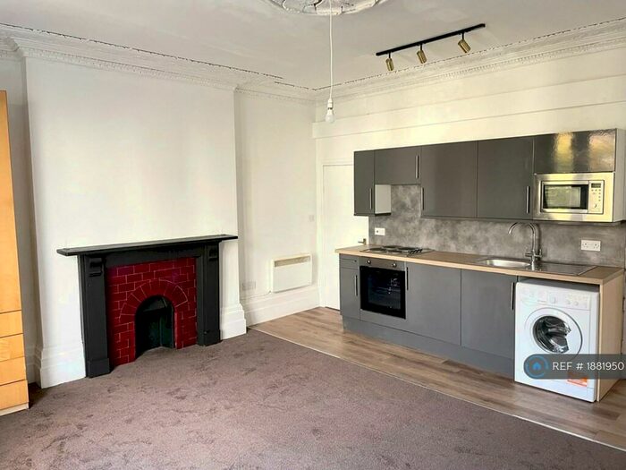 Studio To Rent In Berkeley Road, Bishopston, Bristol, BS7
