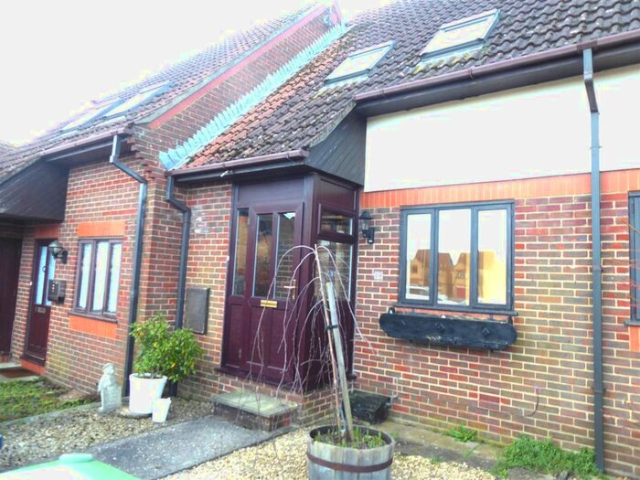 2 Bedroom Terraced House To Rent In Heatherfields, Gillingham, SP8