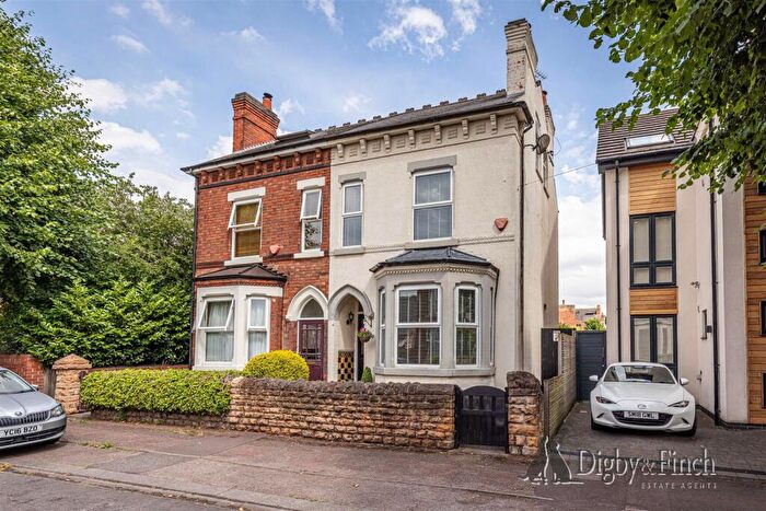 4 Bedroom Semi Detached House For Sale In Lady Bay Road, Lady Bay, West Bridgford, NG2