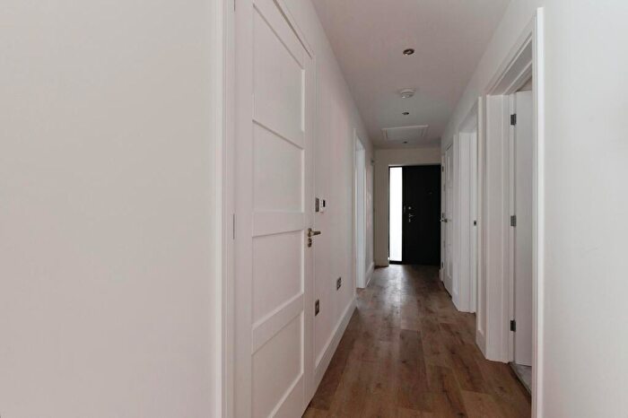 3 Bedroom Bungalow For Sale In New Road, Little Burstead, Billericay, Essex, CM12