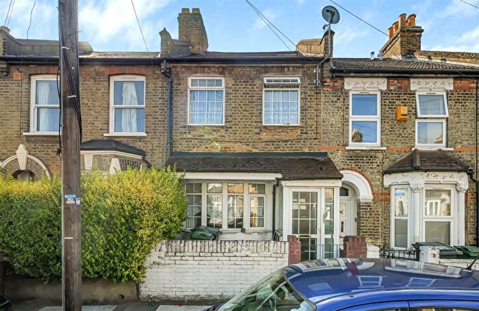3 Bedroom House For Sale In Claremont Road, London, E17