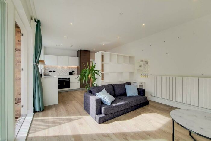 1 Bedroom Flat To Rent In Anderson Road, Kidbrooke, London, SE3