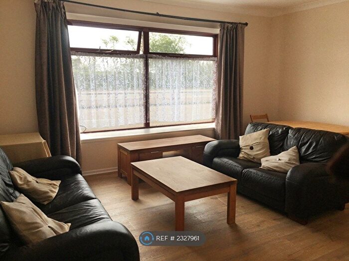 2 Bedroom Flat To Rent In Bucksburn, Aberdeen, AB21