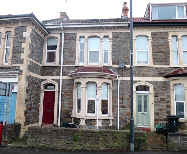 6 Bedroom House To Rent In High Street, Staple Hill, Bristol, BS16