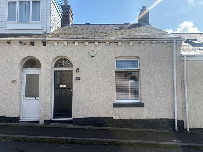 1 Bedroom Cottage For Sale In James Street, Sunderland, Tyne And Wear, SR5