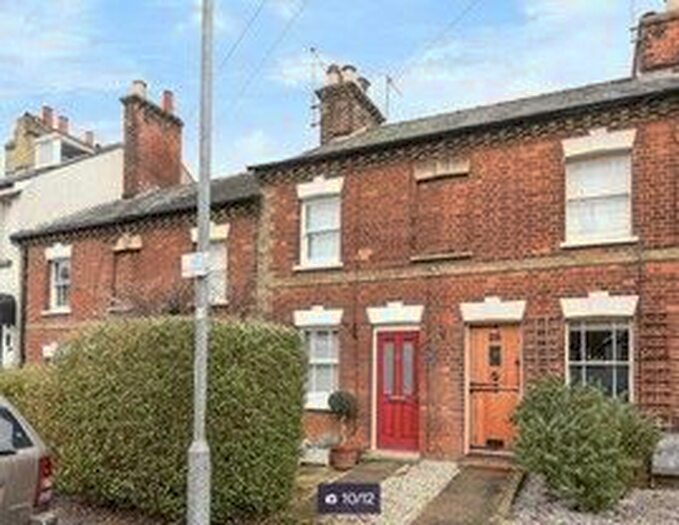 2 Bedroom Cottage To Rent In Benslow Lane, Hitchin, SG4