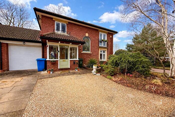 3 Bedroom Detached House For Sale In Carlton Place, Hazel Grove, Stockport, SK7