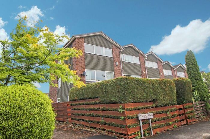 3 Bedroom Town House To Rent In Tynedale Close, Wylam, Northumberland, NE41