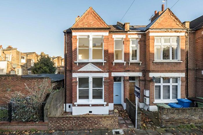 4 Bedroom House To Rent In Pellatt Road, East Dulwich, SE22