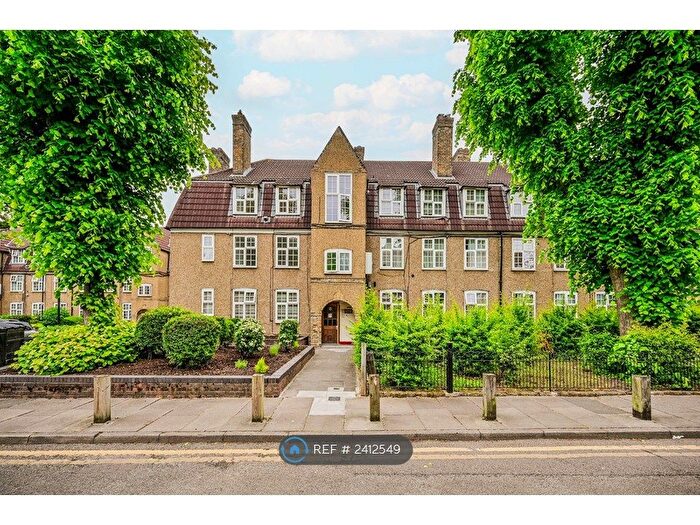 3 Bedroom Flat To Rent In Tottenham, London, N17