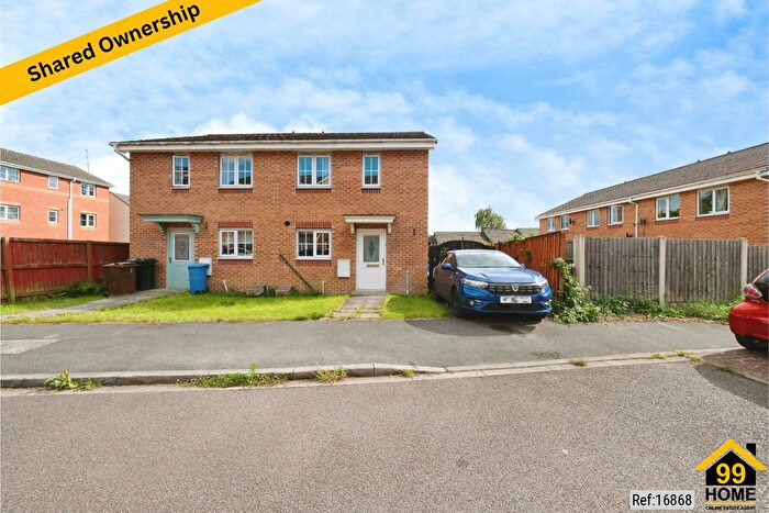 3 Bedroom Semi-Detached House For Sale In Fielder Mews, Sheffield, S5