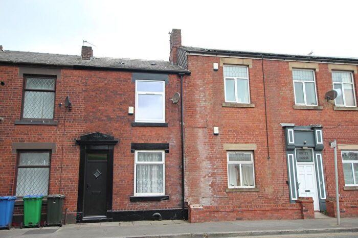 2 Bedroom Terraced House To Rent In Manchester Road, Rochdale, OL11