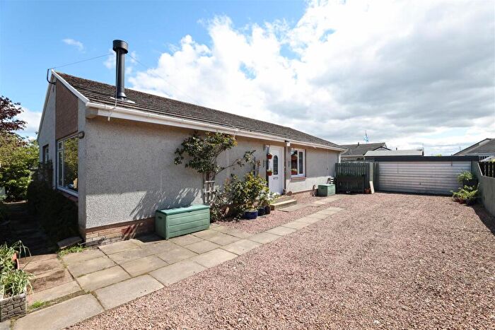 3 Bedroom Detached Bungalow For Sale In Tamarisk, St. Ninians Road, Alyth, Blairgowrie, PH11