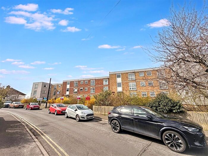 Studio For Sale In Rotunda Road, Eastbourne, BN23