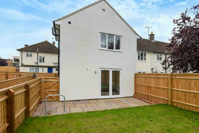 1 Bedroom Apartment To Rent In Westlands Drive, Headington, OX3