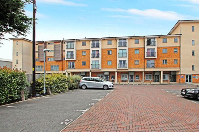 1 Bedroom Flat For Sale In London Road, Wickford, SS12