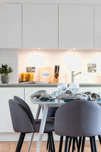 3 Bedroom Flat To Rent In Station Grove, Wembley, HA0