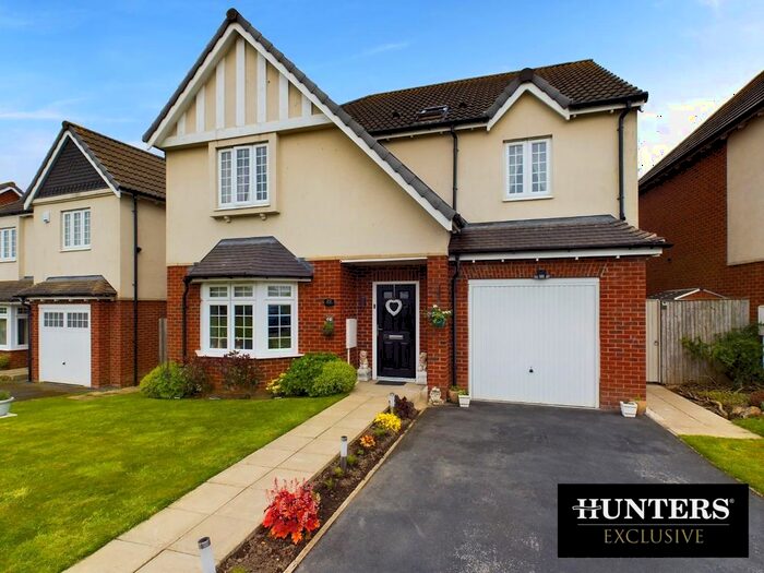 5 Bedroom Detached House For Sale In Windmill Drive, Filey, YO14