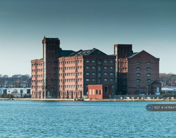 2 Bedroom Flat To Rent In East Float Quay, Wallasey, CH41