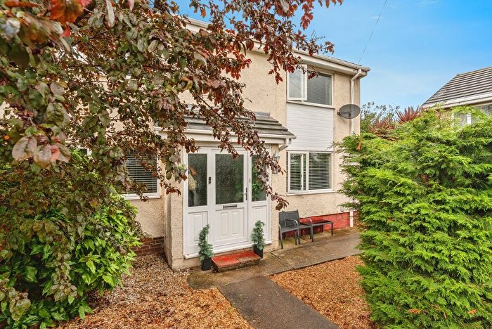 3 Bedroom End Of Terrace House For Sale In Bryn Mor, Gronant, Prestatyn, Flintshire, LL19