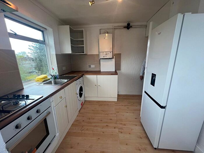 2 Bedroom Maisonette To Rent In Stanley Avenue, Greenford, Middlesex, UB6