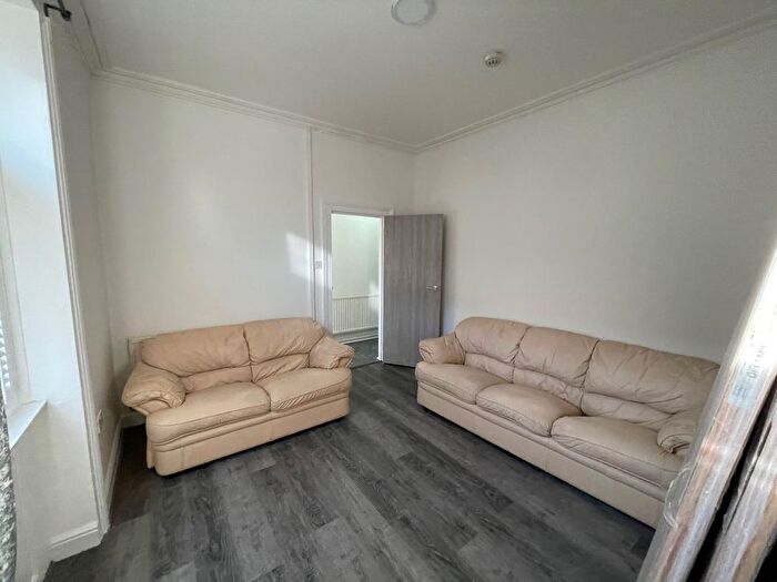 4 Bedroom Property To Rent In Comet Street, Roath, Cardiff, CF24