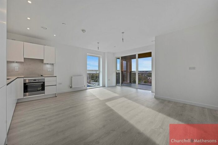 2 Bedroom Flat To Rent In East Acton Lane, London, W3