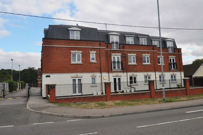 2 Bedroom Flat To Rent In Wisteria Court, Thundersley, Essex, SS7