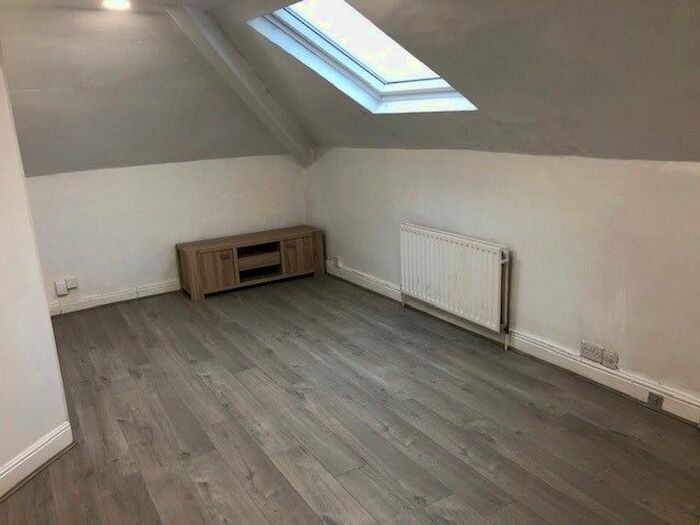 1 Bedroom Flat To Rent In Knaresborough Road, Harrogate, HG2