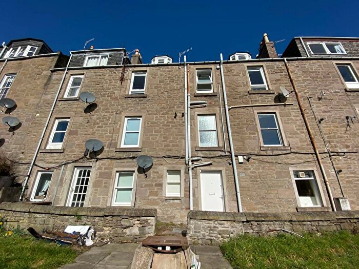 3 Bedroom Flat To Rent In Thomson Street, Dundee, DD1