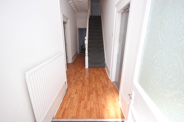 7 Bedroom Terraced House To Rent In Langdale Road, Liverpool, Merseyside, L15
