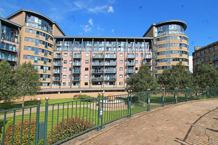 1 Bedroom Flat To Rent In Salts Mill Road, West Yorkshire, Shipley, BD17