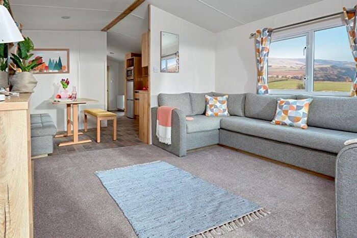 Mobile/park Home For Sale In Main Road, Ventnor, PO38