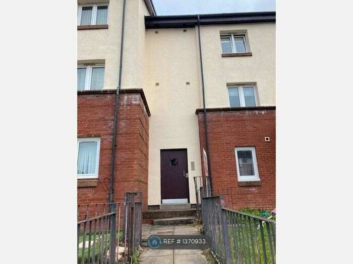 2 Bedroom Flat To Rent In Birgidale Road, Glasgow, G45