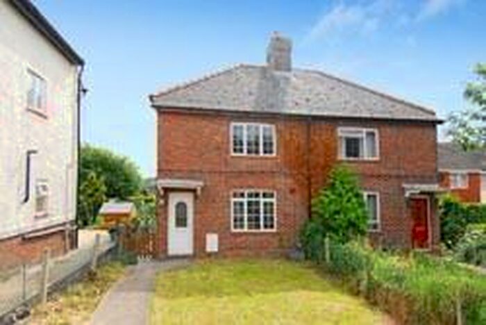 2 Bedroom Semi-Detached House To Rent In Nightingale Road, Chesham, HP5