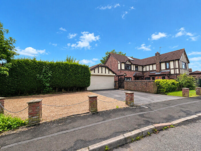 4 Bedroom Detached House For Sale In Redshank Avenue, Winsford, CW7