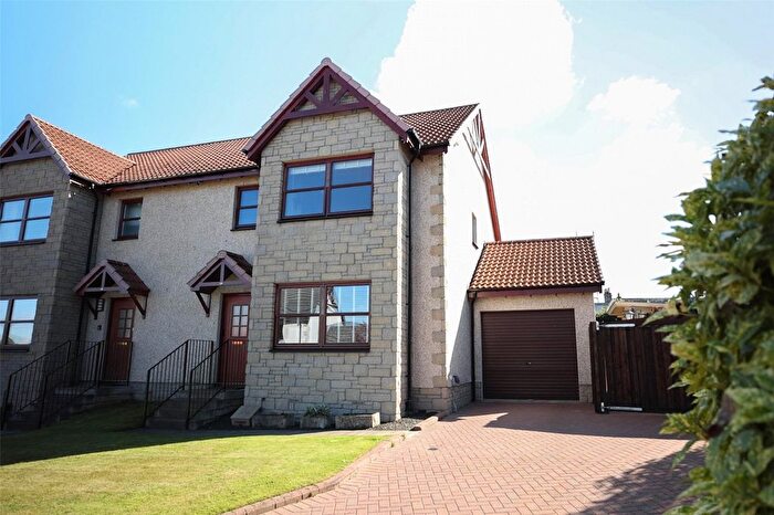 3 Bedroom Semi-Detached House For Sale In Elm Street, Errol, Perth, PH2