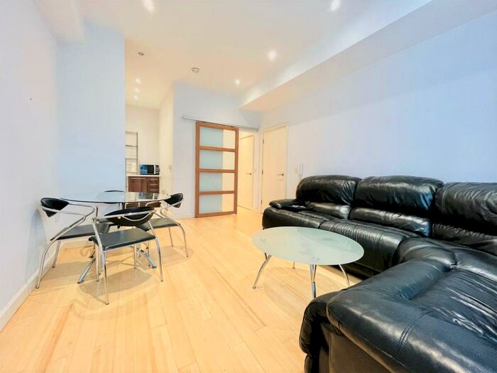 1 Bedroom Apartment To Rent In The Birchin, Joiner Street, Manchester, M4